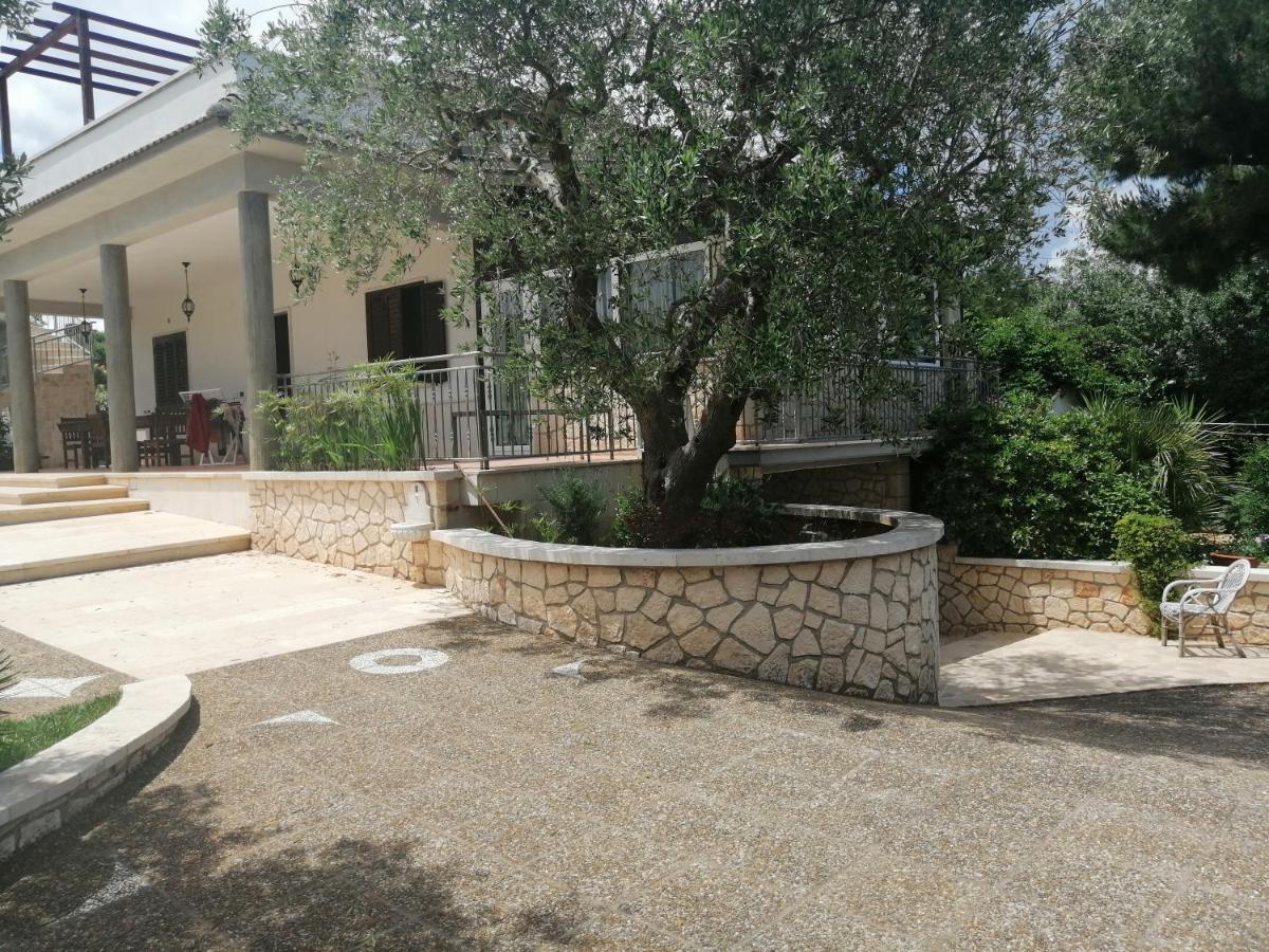 B & B La Mansarda Monopoli Exterior foto